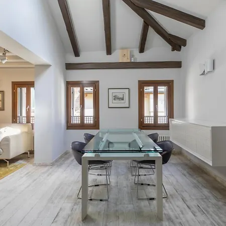 Old Town Nest By Welchome *