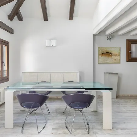 Old Town Nest By Welchome Apartment *