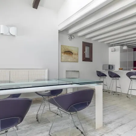 Old Town Nest By Welchome Apartment *
